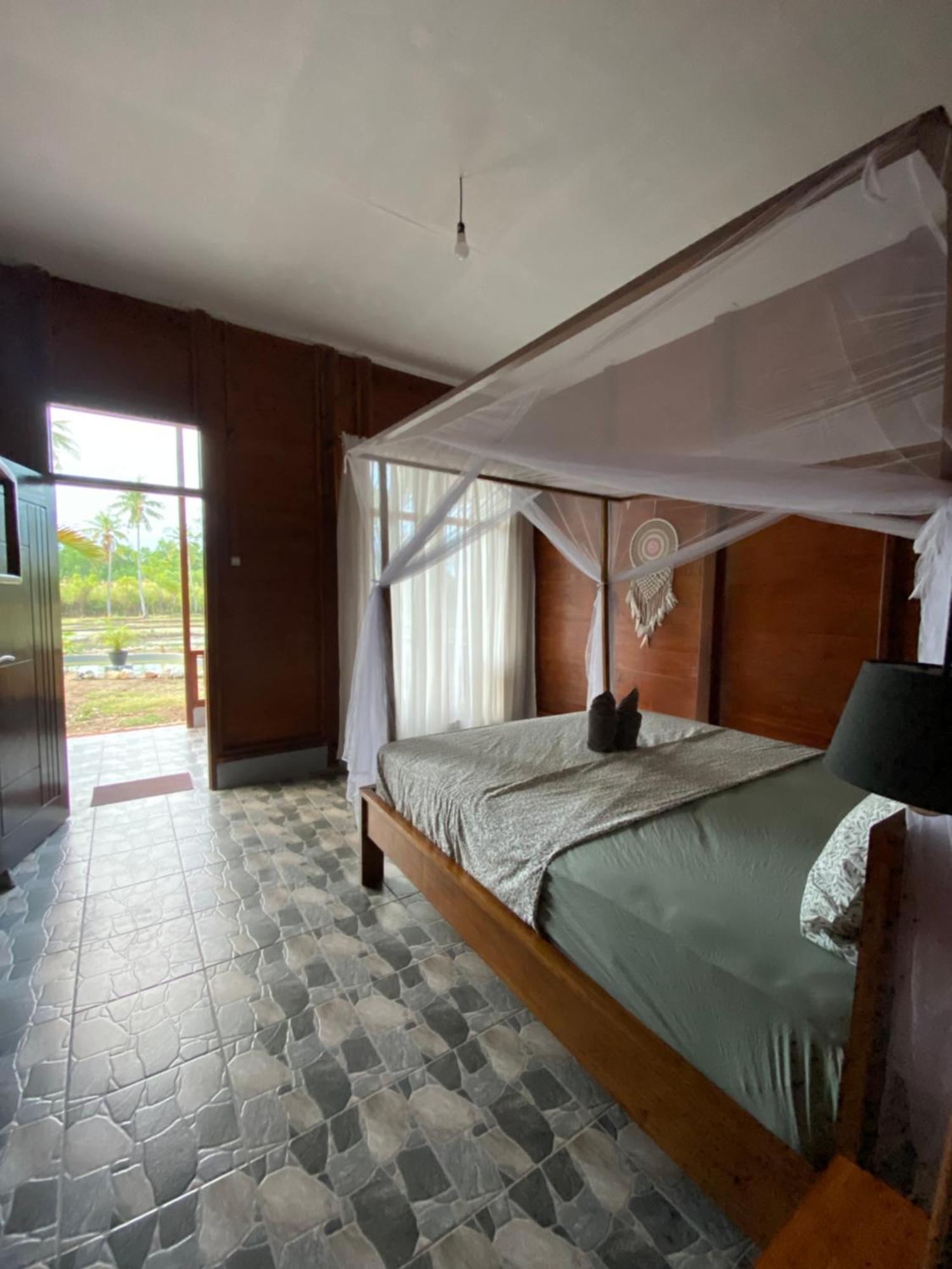 Nuna Bungalows Riung Exterior photo